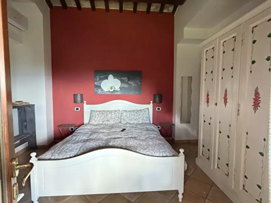 Immagine 65 di Rustico / casale in vendita  a Perugia