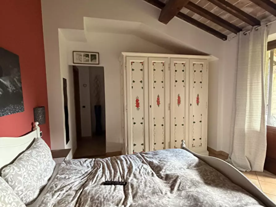 Immagine 66 di Rustico / casale in vendita  a Perugia