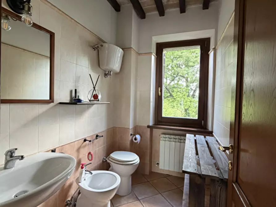 Immagine 70 di Rustico / casale in vendita  a Perugia
