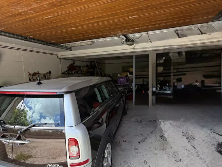 Immagine 74 di Rustico / casale in vendita  a Perugia