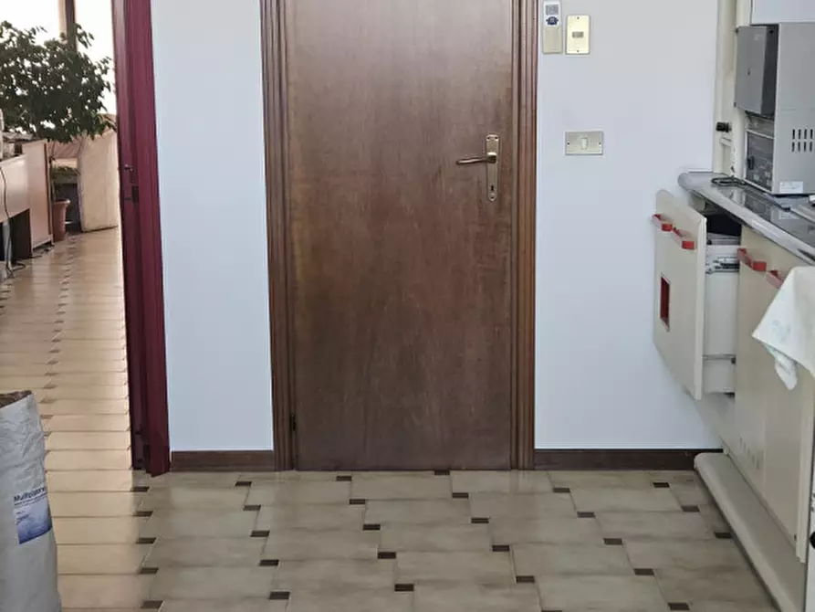 Immagine 14 di Laboratorio in vendita  in Via Zuccherificio a Este