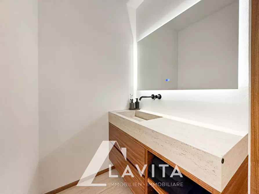 Immagine 19 di Appartamento in vendita  in via Roma a Egna .Neumarkt.