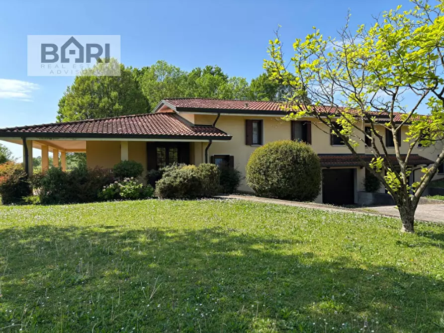 Immagine 3 di Casa bifamiliare in vendita  in Via Giuseppe Garibaldi a Brugnera
