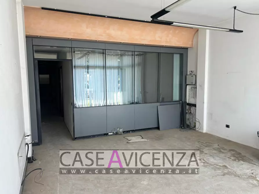 Immagine 1 di Negozio in vendita  in Via Roma a Grisignano Di Zocco