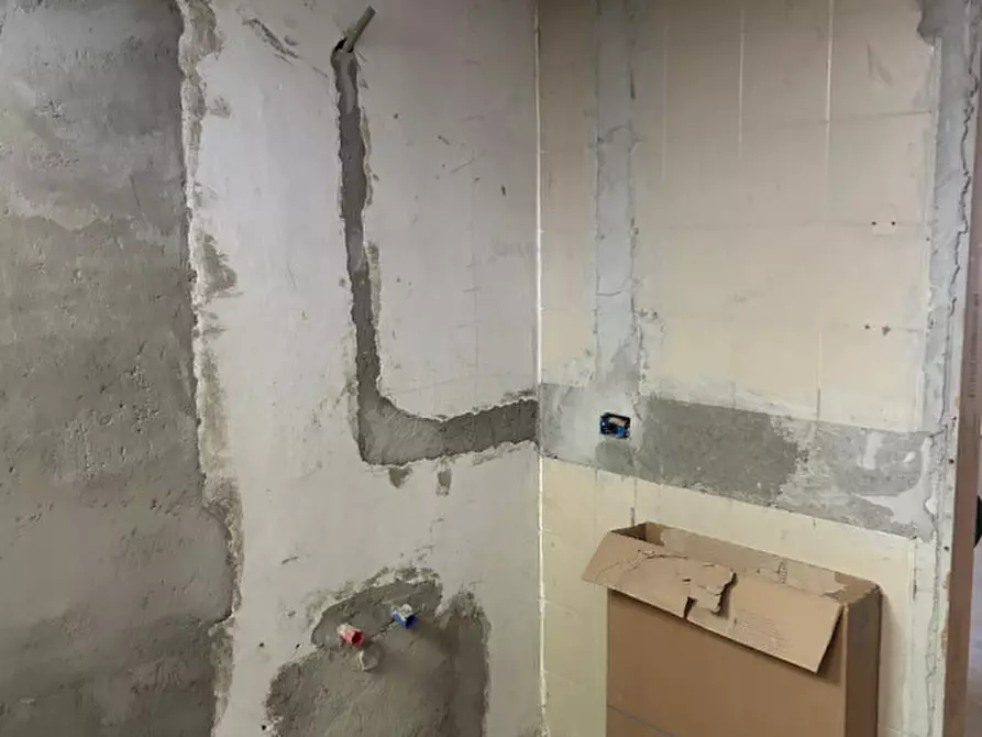 Immagine 15 di Negozio in vendita  in Via Roma a Grisignano Di Zocco