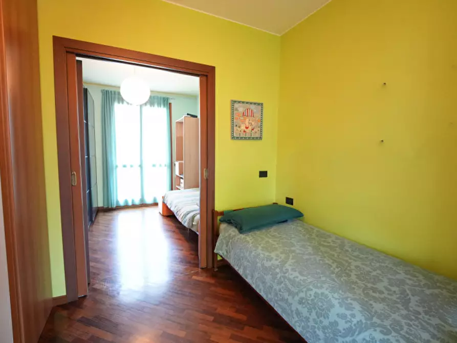 Immagine 20 di Villa in vendita  in Via Mazzini 77 a Biassono