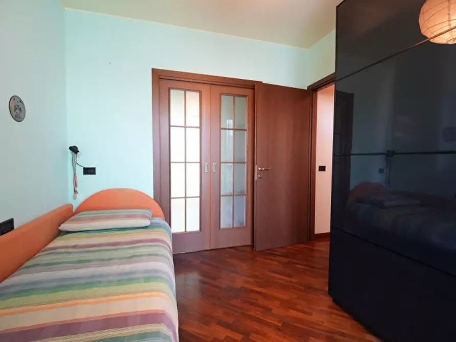 Immagine 23 di Villa in vendita  in Via Mazzini 77 a Biassono