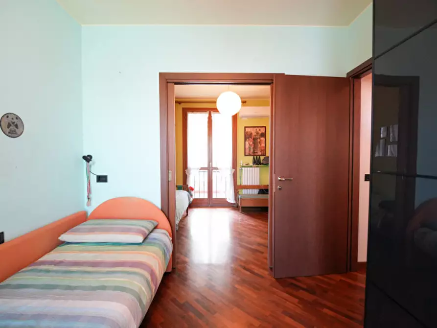 Immagine 25 di Villa in vendita  in Via Mazzini 77 a Biassono
