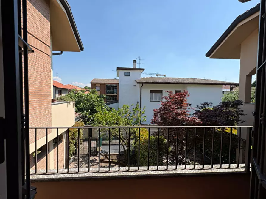 Immagine 43 di Villa in vendita  in Via Mazzini 77 a Biassono