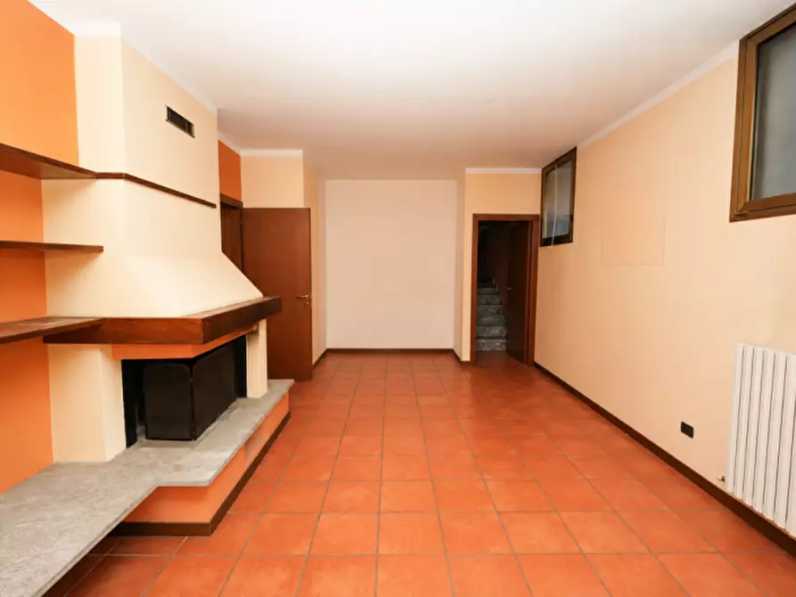 Immagine 48 di Villa in vendita  in Via Mazzini 77 a Biassono