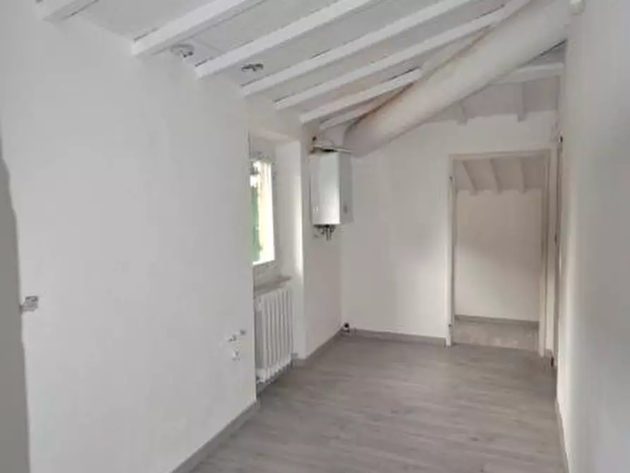 Immagine 2 di Appartamento in vendita  in Cicogna a Terranuova Bracciolini