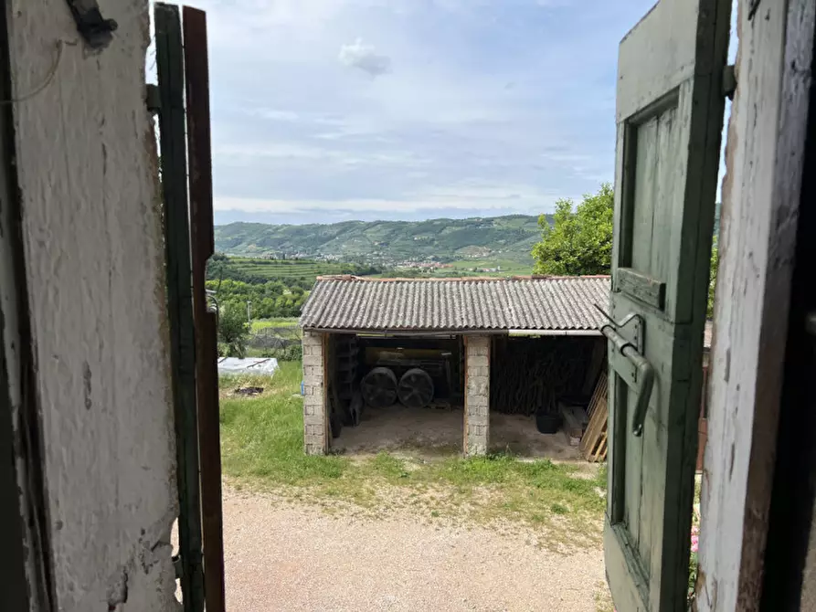 Immagine 11 di Rustico / casale in vendita  in via Cortivi 9 a Grezzana