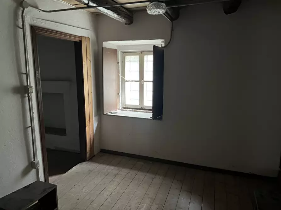 Immagine 13 di Rustico / casale in vendita  in via Cortivi 9 a Grezzana