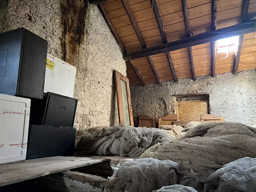 Immagine 14 di Rustico / casale in vendita  in via Cortivi 9 a Grezzana