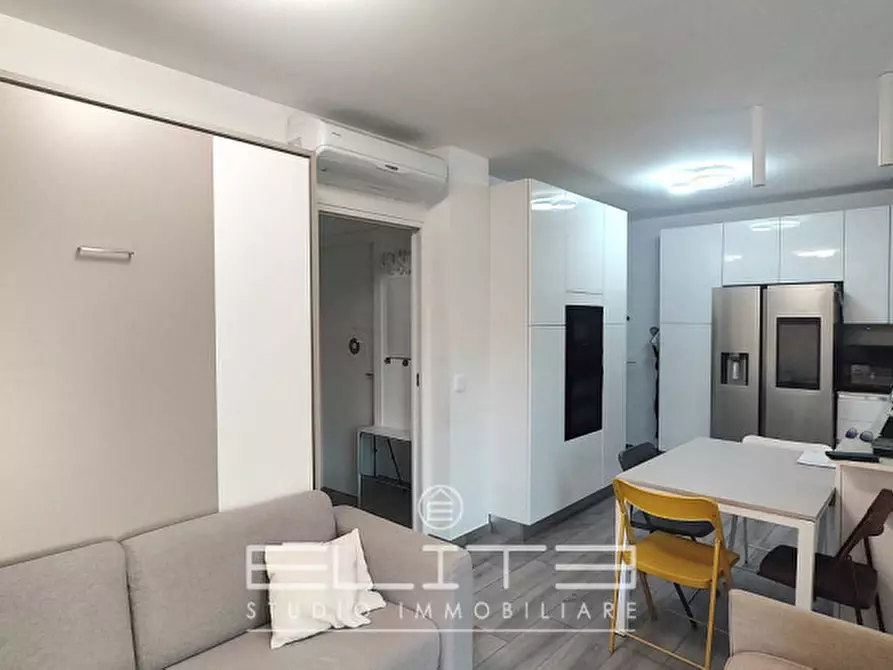 Immagine 7 di Appartamento in vendita  in VIA DEL CONERO a Numana