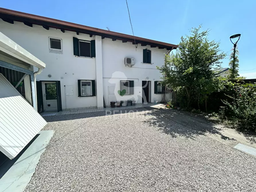 Immagine 17 di Villetta a schiera in vendita  in Via Baldasseria Bassa, 124/1 a Udine