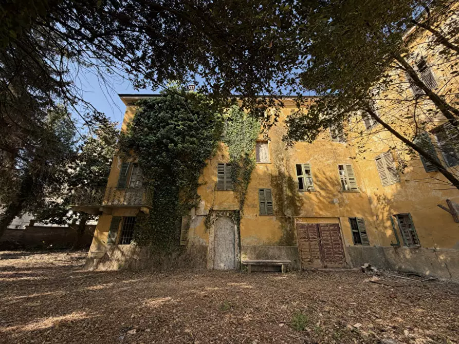 Immagine 6 di Villa in vendita  in Via Roma a Colorno
