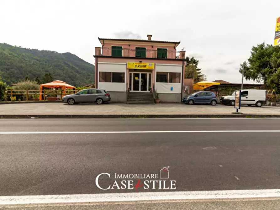 Immagine 2 di Attività commerciale in vendita  a Beverino