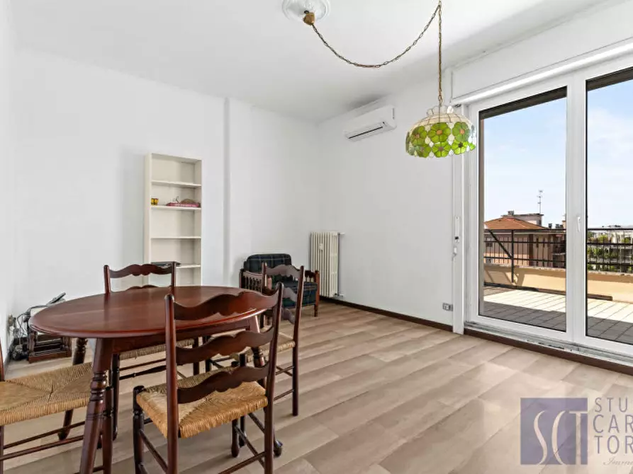 Immagine 8 di Appartamento in vendita  in via carlo d'adda, 1a a Milano