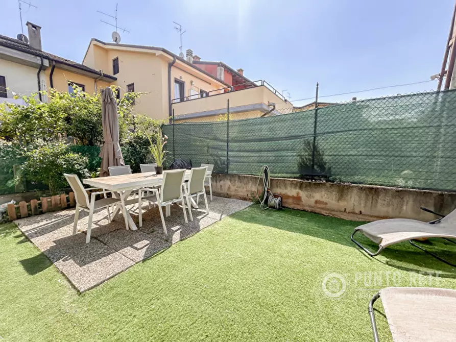 Immagine 11 di Villetta a schiera in vendita  in Via Lanaroli a Verona
