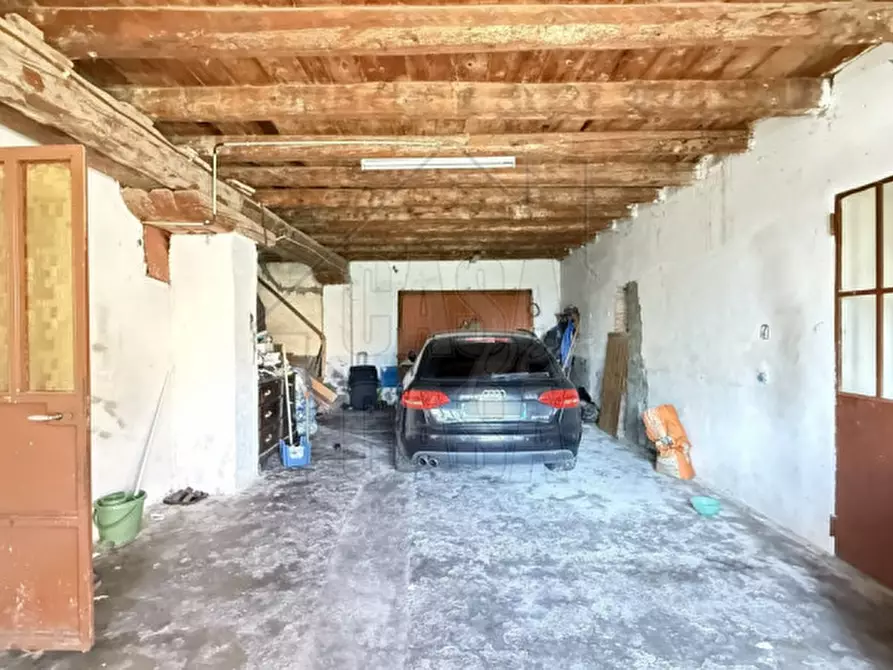 Immagine 13 di Casa bifamiliare in vendita  in via lande a Ospedaletto Euganeo