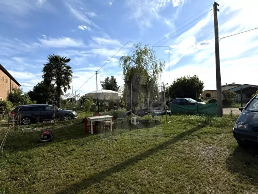 Immagine 17 di Casa bifamiliare in vendita  in via lande a Ospedaletto Euganeo