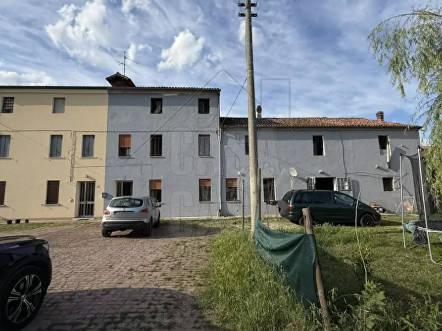 Immagine 21 di Casa bifamiliare in vendita  in via lande a Ospedaletto Euganeo