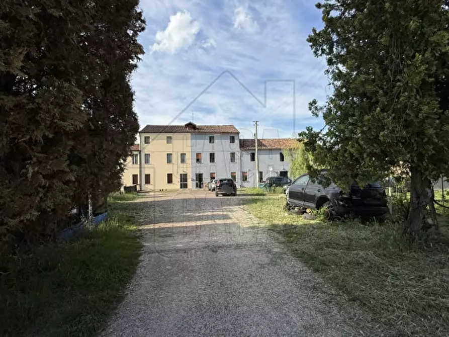 Immagine 23 di Casa bifamiliare in vendita  in via lande a Ospedaletto Euganeo