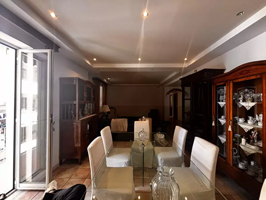 Immagine 2 di Appartamento in vendita  in via del nuoto n°2 a Torre Del Greco