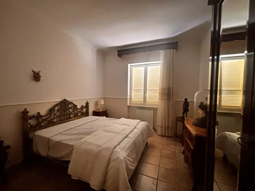 Immagine 4 di Appartamento in vendita  in via del nuoto n°2 a Torre Del Greco