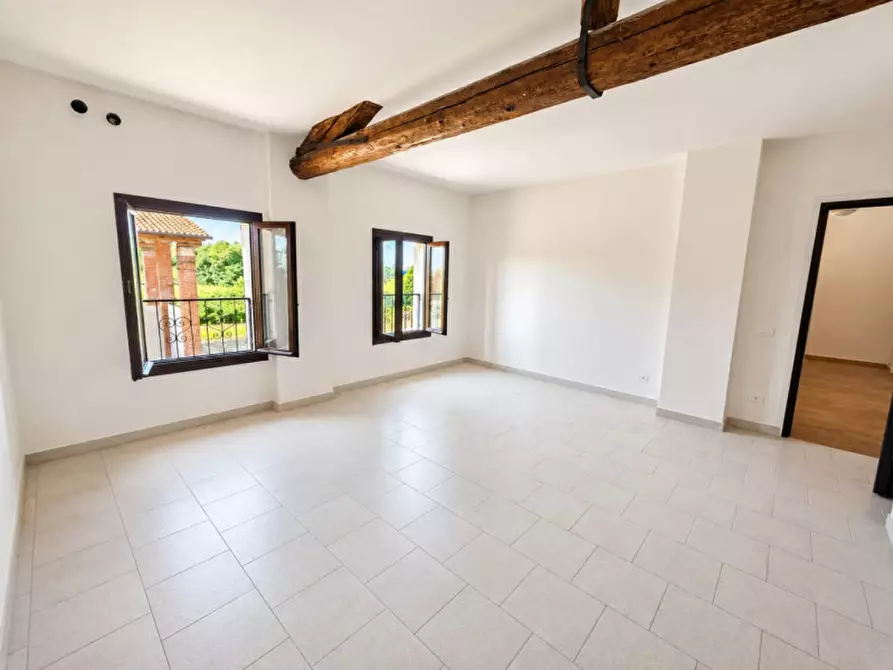 Immagine 5 di Appartamento in vendita  in Via Bassa a Resana