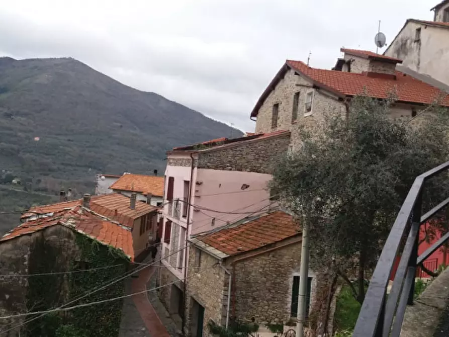 Immagine 3 di Appartamento in vendita  in via dell'oratorio caravonica a Caravonica