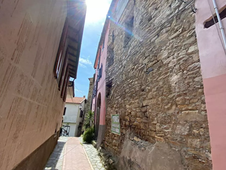 Immagine 5 di Appartamento in vendita  in via dell'oratorio caravonica a Caravonica