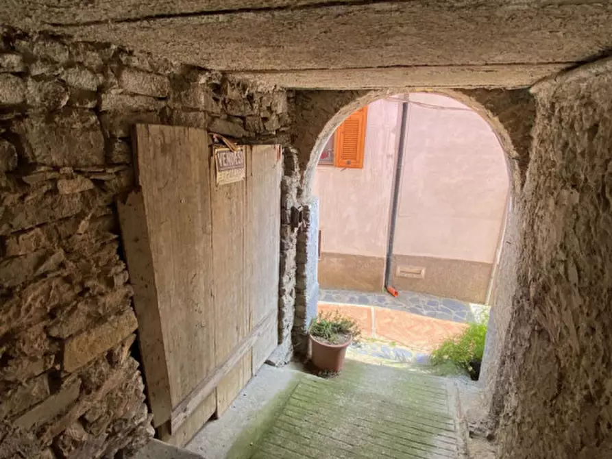 Immagine 13 di Appartamento in vendita  in via dell'oratorio caravonica a Caravonica