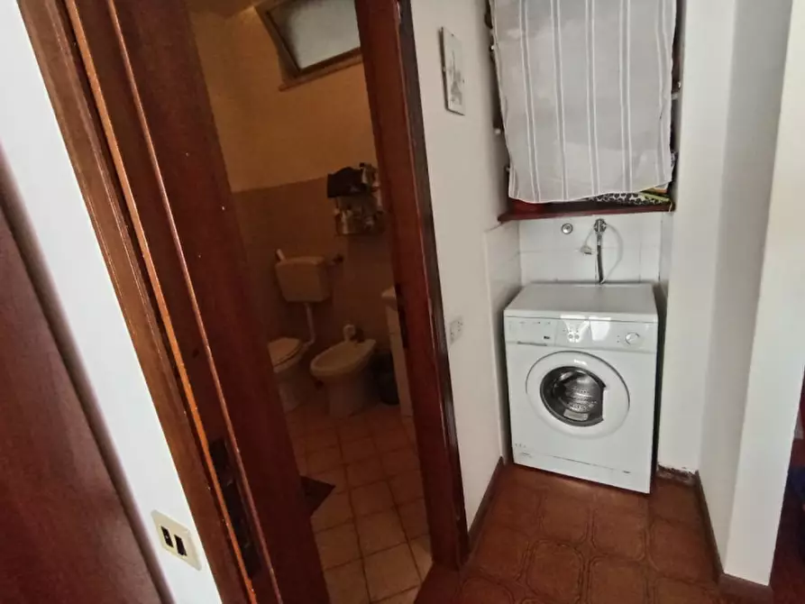 Immagine 7 di Appartamento in vendita  in Via dei Pini 9 a Follonica