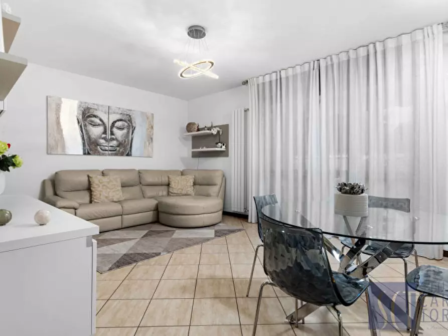 Immagine 4 di Appartamento in vendita  in VIA LUIGI ZERBI, 19 a Cerro Maggiore