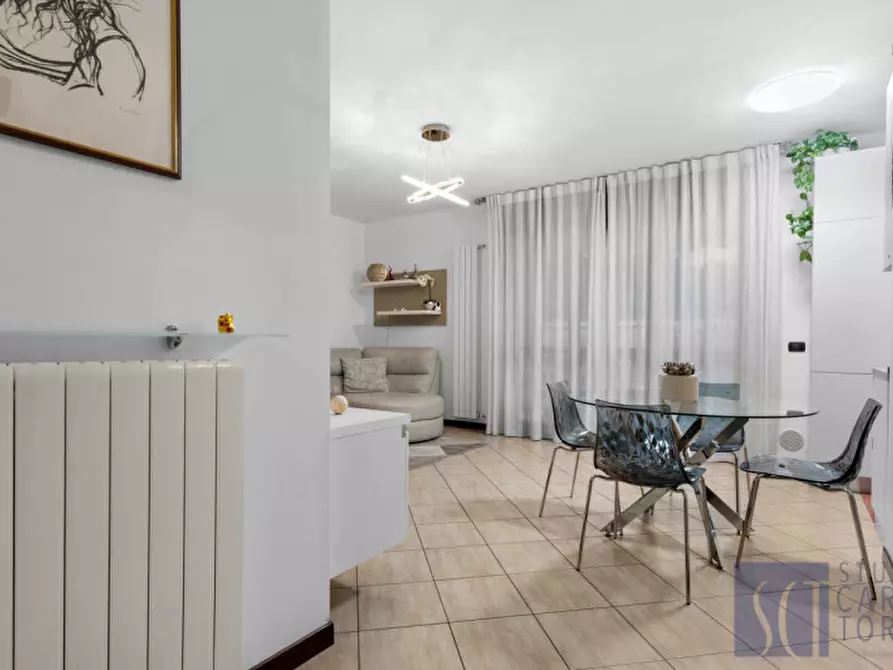 Immagine 7 di Appartamento in vendita  in VIA LUIGI ZERBI, 19 a Cerro Maggiore