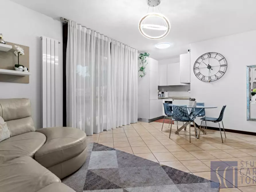 Immagine 8 di Appartamento in vendita  in VIA LUIGI ZERBI, 19 a Cerro Maggiore