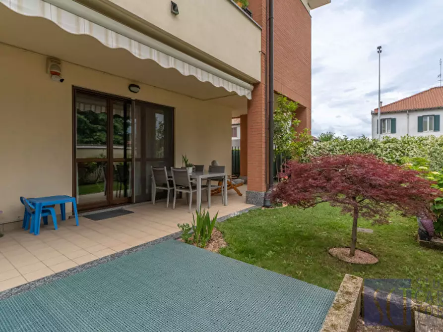 Immagine 11 di Appartamento in vendita  in VIA LUIGI ZERBI, 19 a Cerro Maggiore