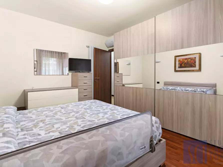 Immagine 16 di Appartamento in vendita  in VIA LUIGI ZERBI, 19 a Cerro Maggiore