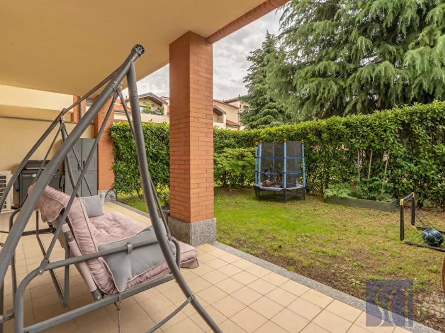 Immagine 19 di Appartamento in vendita  in VIA LUIGI ZERBI, 19 a Cerro Maggiore