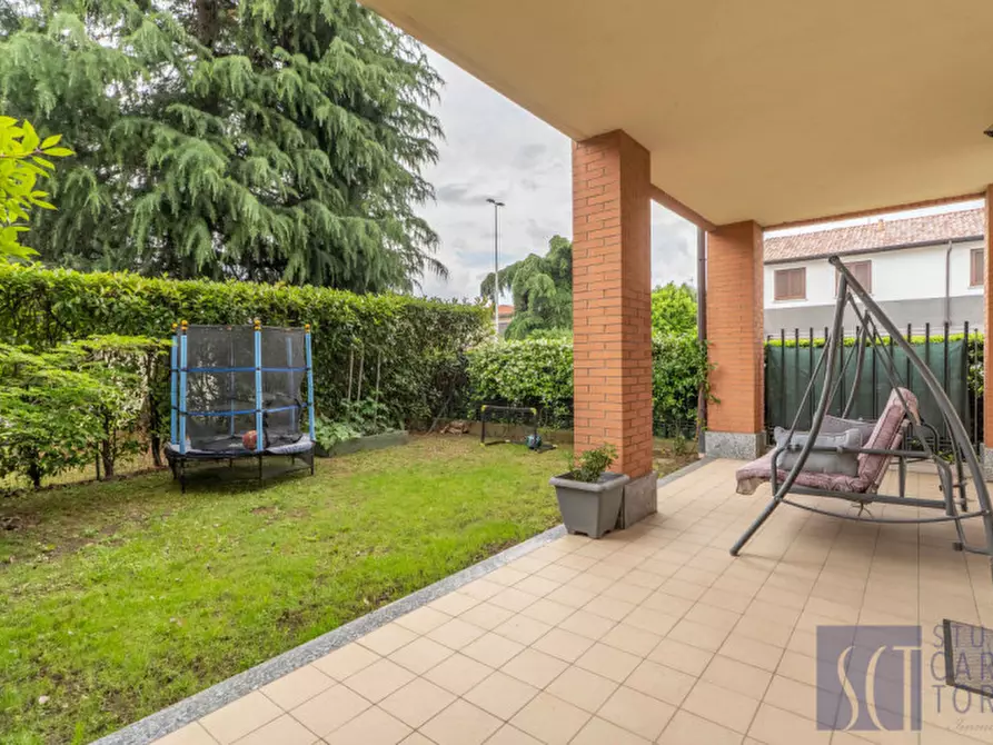 Immagine 25 di Appartamento in vendita  in VIA LUIGI ZERBI, 19 a Cerro Maggiore