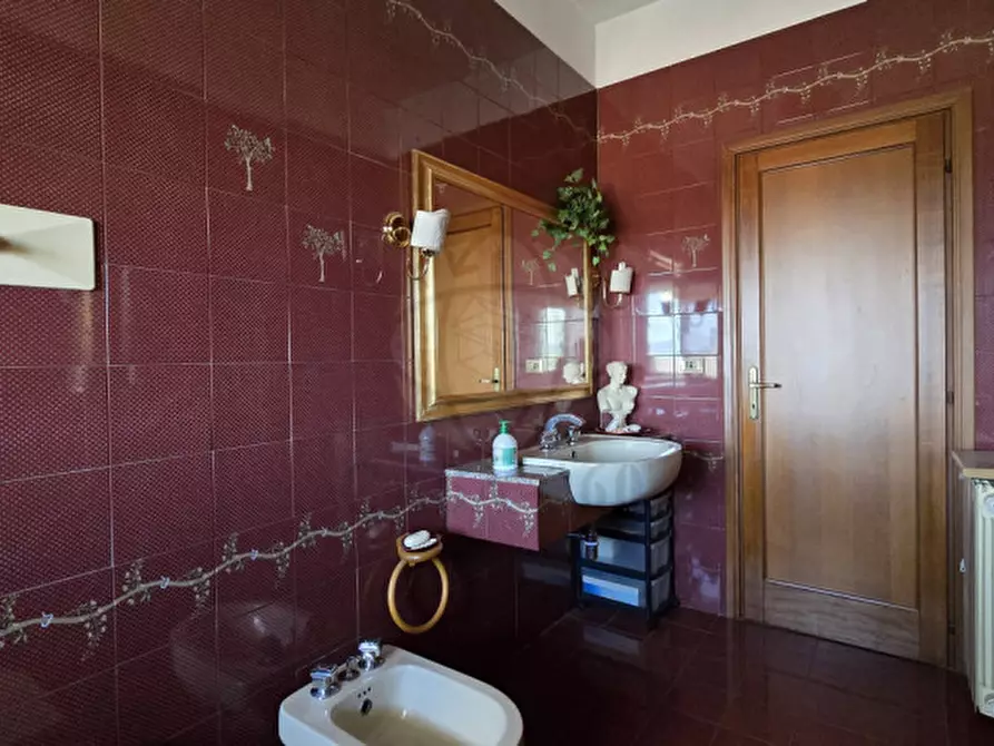 Immagine 19 di Appartamento in vendita  in Via del Mesale, 10 a Terni