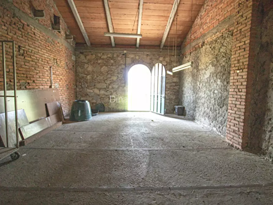Immagine 3 di Rustico / casale in vendita  in vicolo del chiassarello a Prato