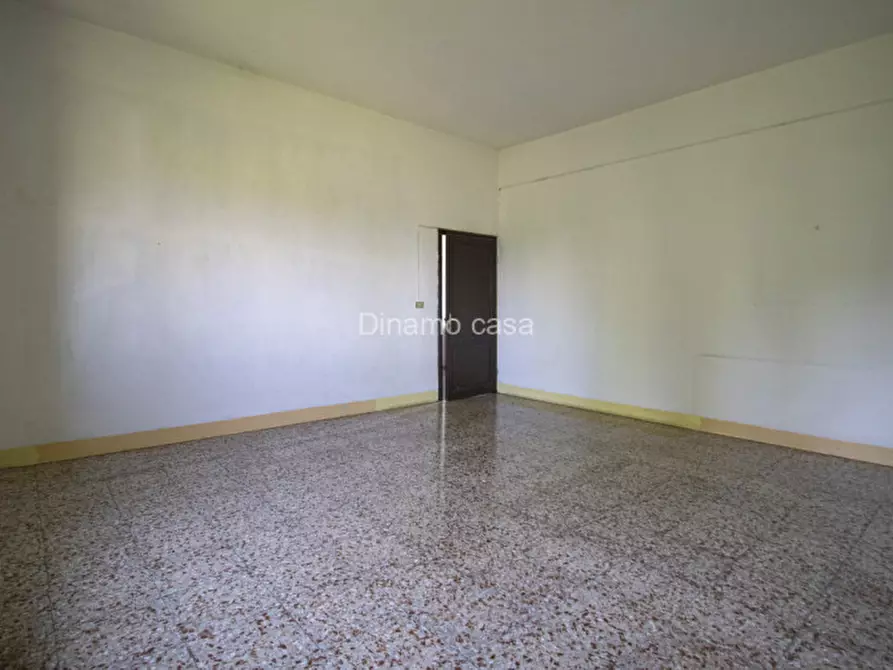 Immagine 11 di Rustico / casale in vendita  in vicolo del chiassarello a Prato