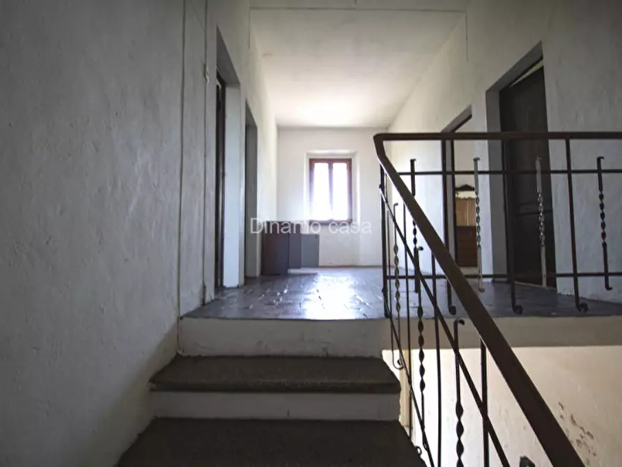 Immagine 12 di Rustico / casale in vendita  in vicolo del chiassarello a Prato