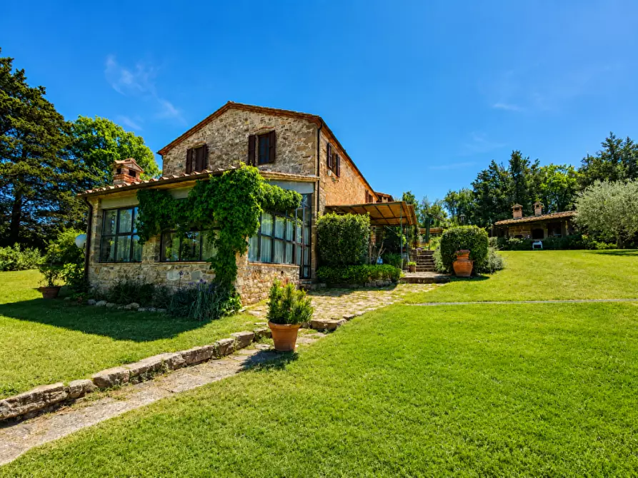 Immagine 3 di Rustico / casale in vendita  a Passignano Sul Trasimeno