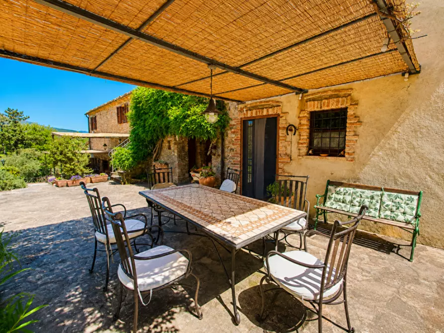 Immagine 4 di Rustico / casale in vendita  a Passignano Sul Trasimeno