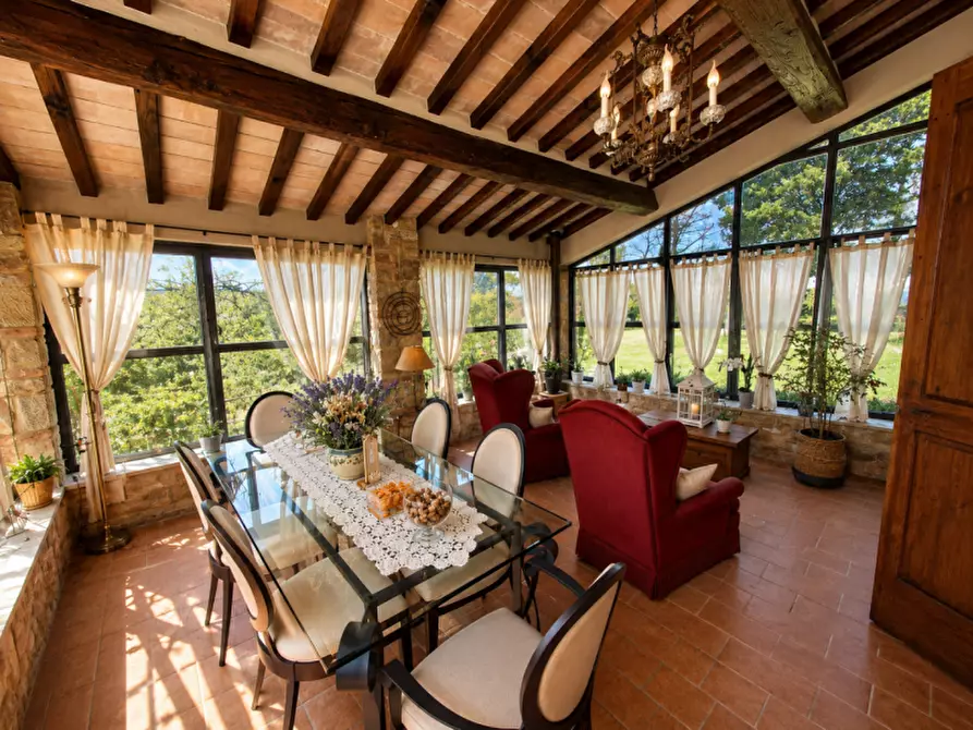 Immagine 7 di Rustico / casale in vendita  a Passignano Sul Trasimeno
