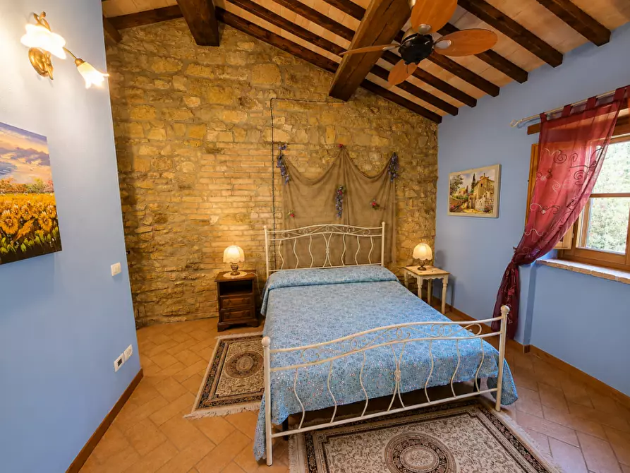 Immagine 16 di Rustico / casale in vendita  a Passignano Sul Trasimeno